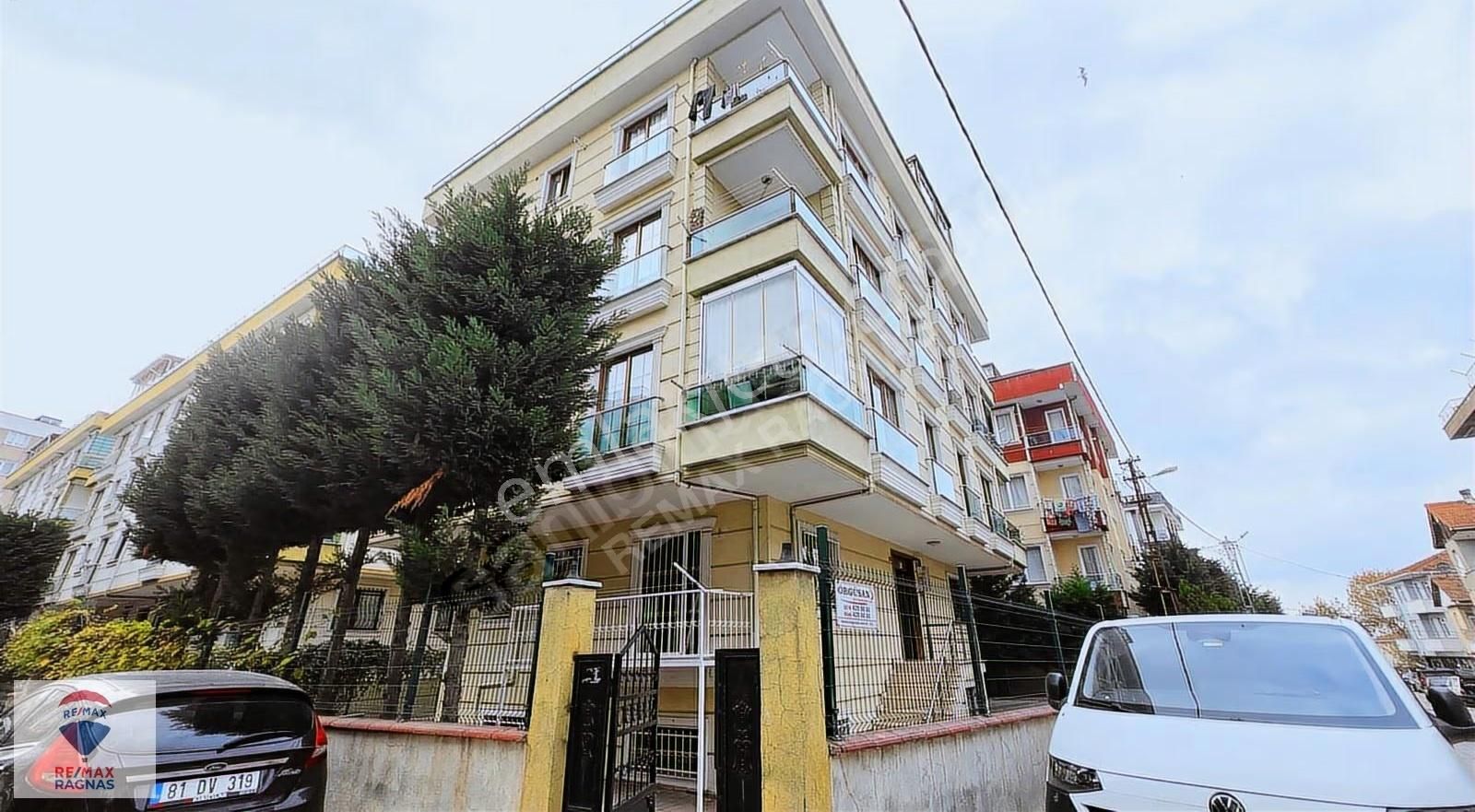 Sancaktepe Yenidoğan Balkonlu 2+1 Daıre 100m² Kiralık - Görsel 12