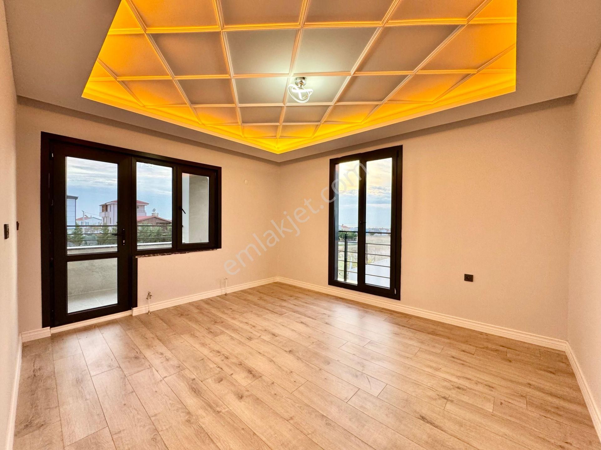 ▃▅▇ Kartallar'dan ▇▅▃havuzlu Verandalı Müstakil Villa - Görsel 28