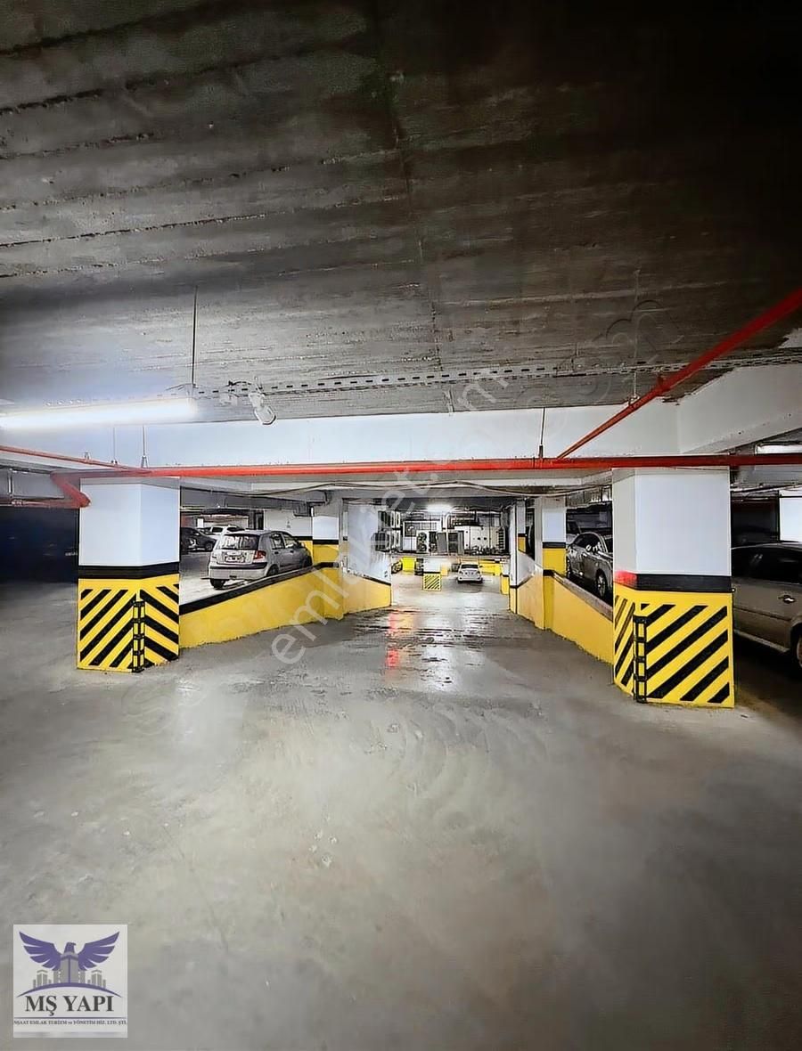 Siteiçi Metrobüsün Dibinde Arakat Kapalı Mutfak 2+1 Satılık - Görsel 30