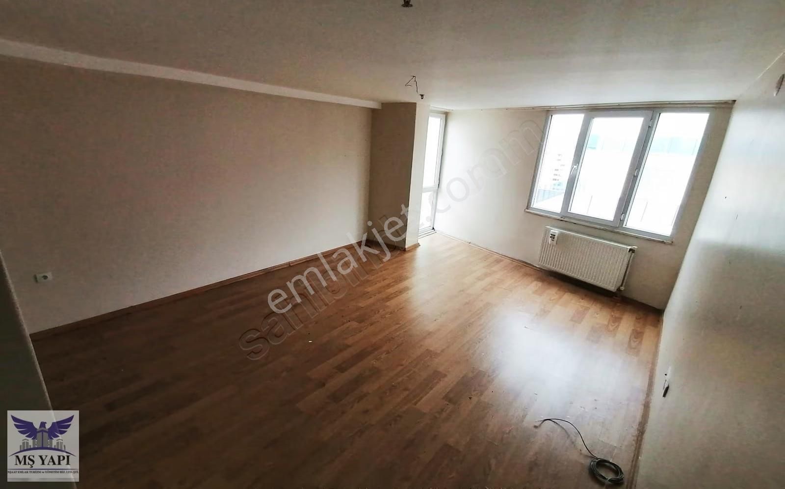 Siteiçi Metrobüsün Dibinde Arakat Kapalı Mutfak 2+1 Satılık - Görsel 16