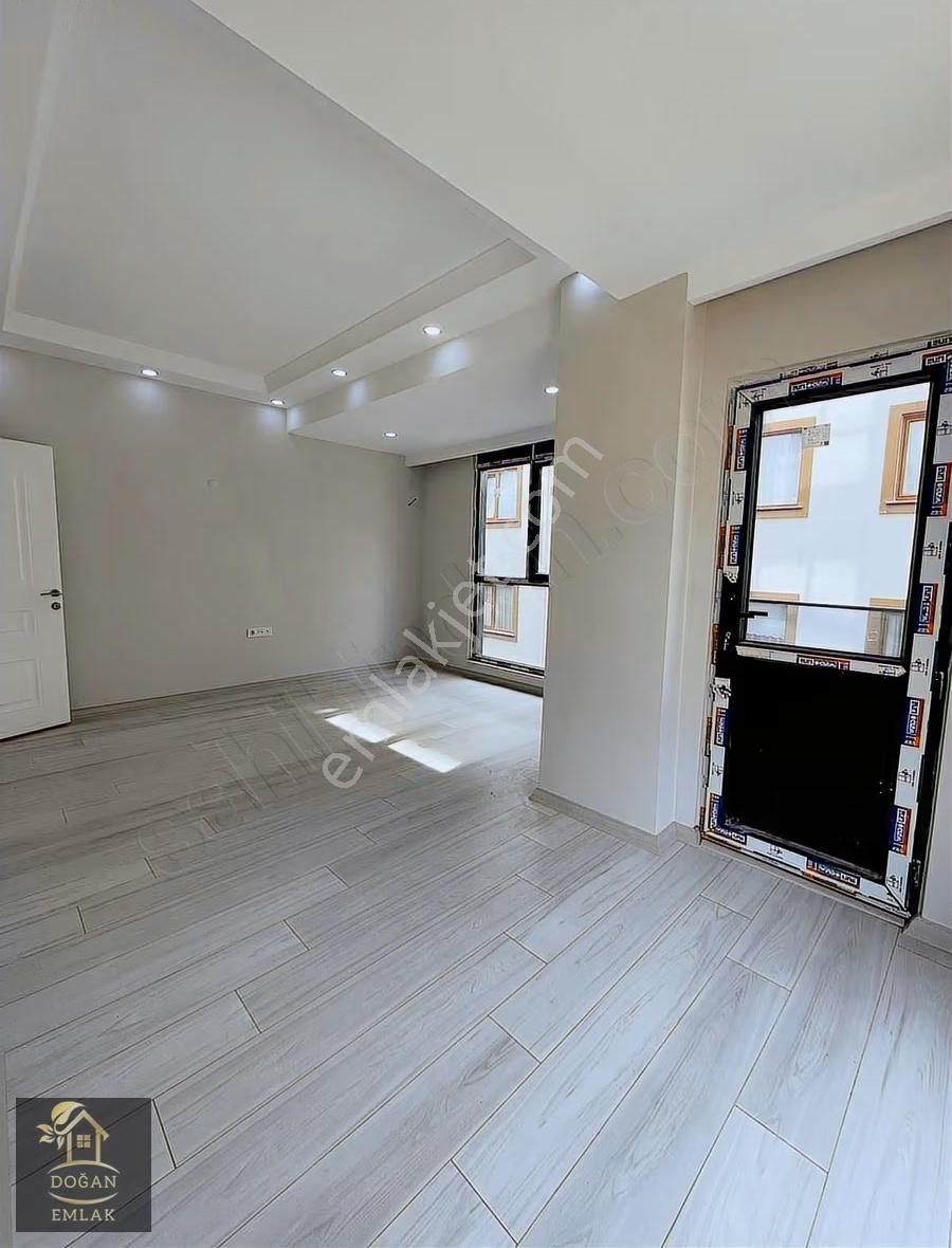 Sultanbeyli Spor Yolu Caddesi Üzerinde 2+1 Çift Balkonlu Arakat - Görsel 14