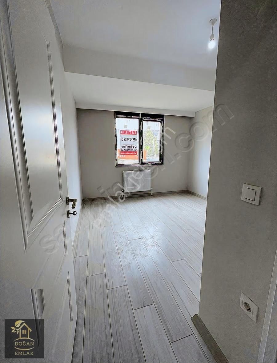 Sultanbeyli Spor Yolu Caddesi Üzerinde 2+1 Çift Balkonlu Arakat - Görsel 10