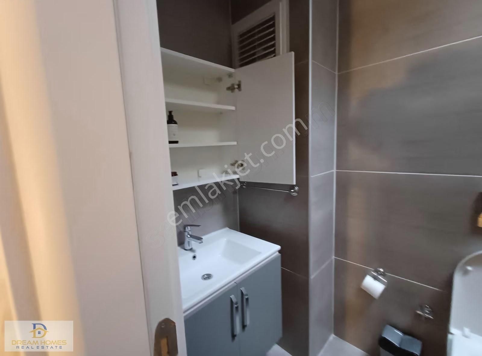 Foça'da Kiralık Geniş 3+1 Dubleks Daire - Görsel 4