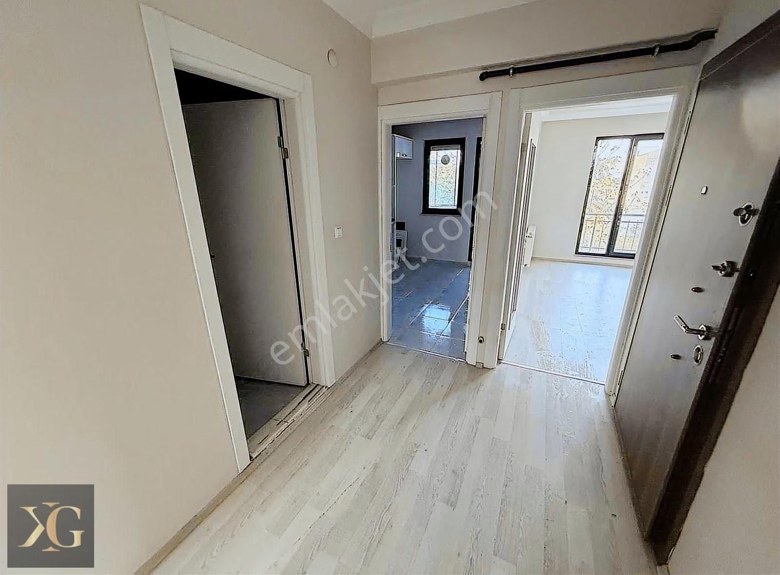 Pruva'dan Aile Sitesinde 2+1 Ayrı Mutfaklı Kiralık Daire - Görsel 2