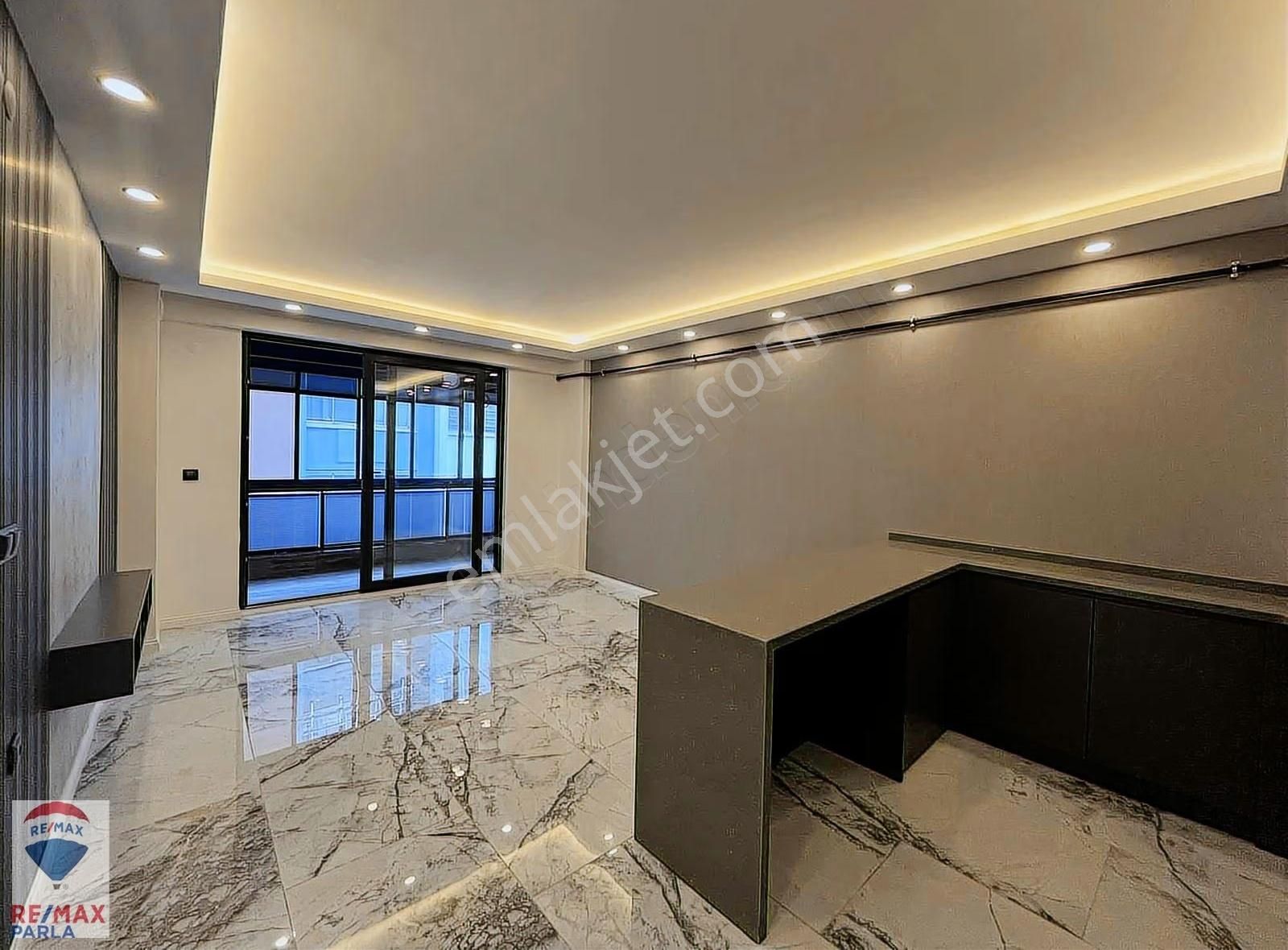 Körfez Sahilde Lüks 2+1 | Baran Lıfe Marına - Görsel 4