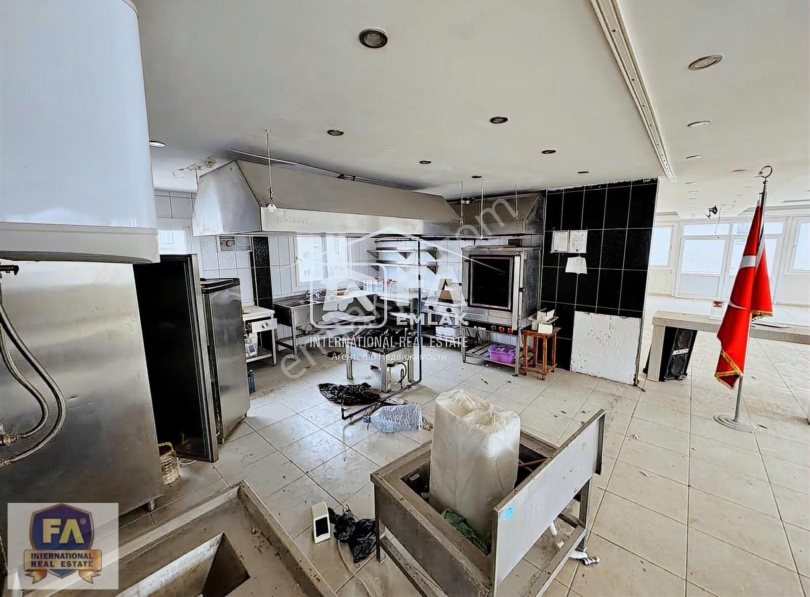 Fa'dan Üniversite Cad.civarı Her İşe Uygun 5 Katlı Ticari Bina - Görsel 2