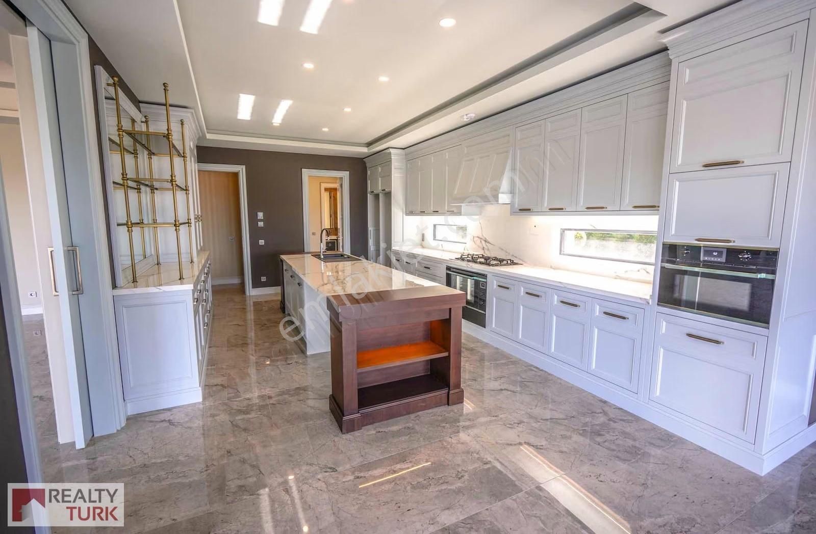 Vadimahal Göl Manzaralı Havuzlu Tam Müstakil 5+1 - Görsel 19