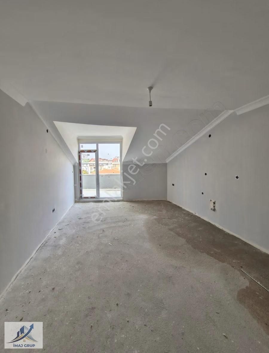 Küçükçekmece Cennet Mah. Satılık Sıfır Otoparklı 4+2 Dubleks... - Görsel 15