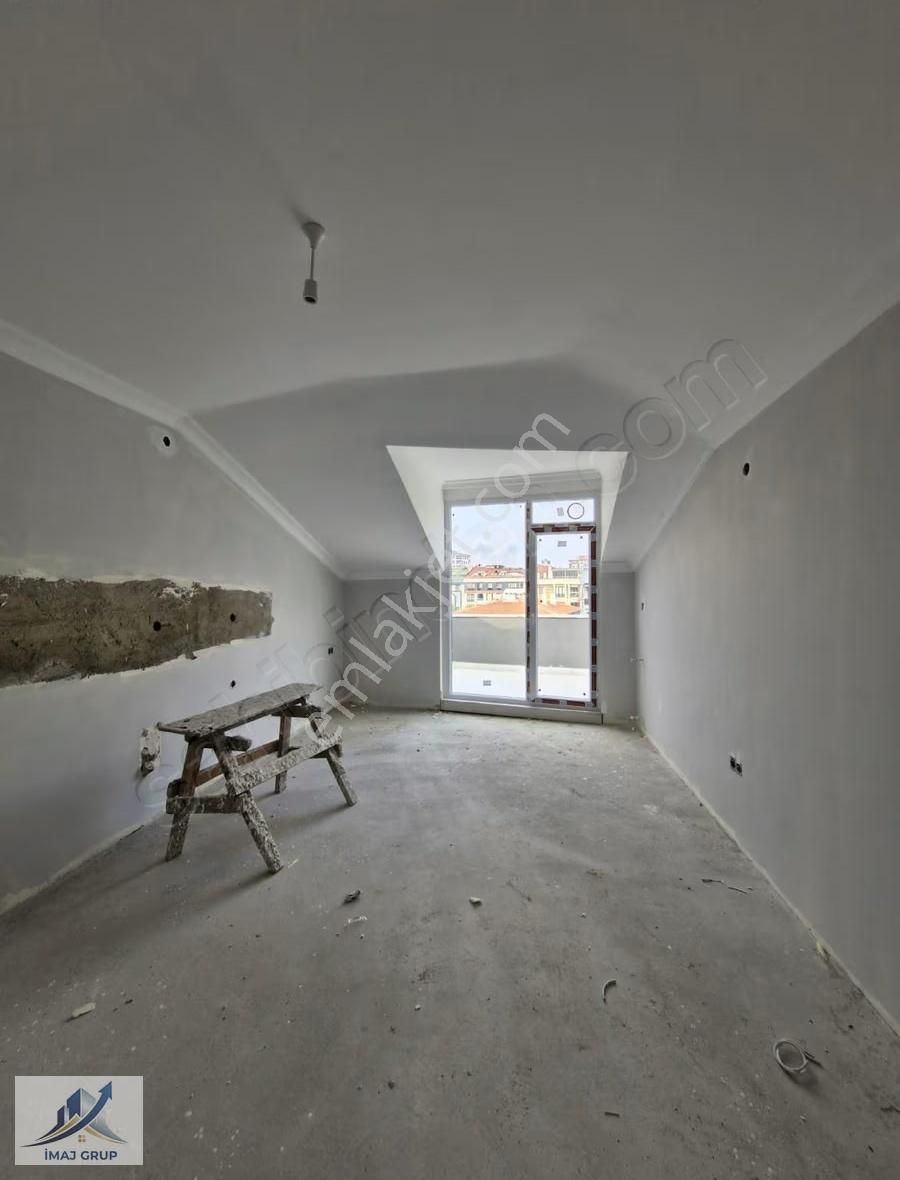 Küçükçekmece Cennet Mah. Satılık Sıfır Otoparklı 4+2 Dubleks... - Görsel 13