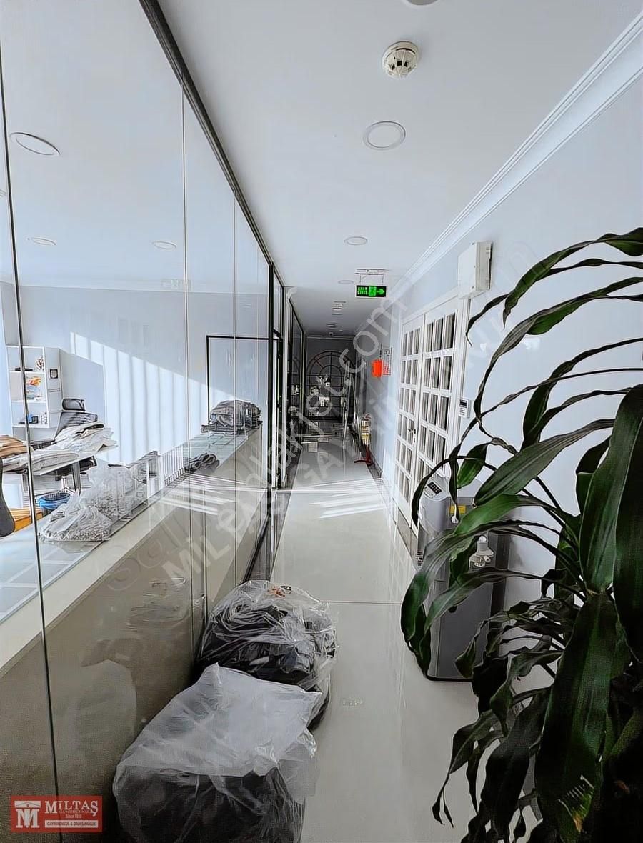 Yeni Ve Modern Binada 160 M² Ofis & Showroom Masrafsız İş Yeri - Görsel 3