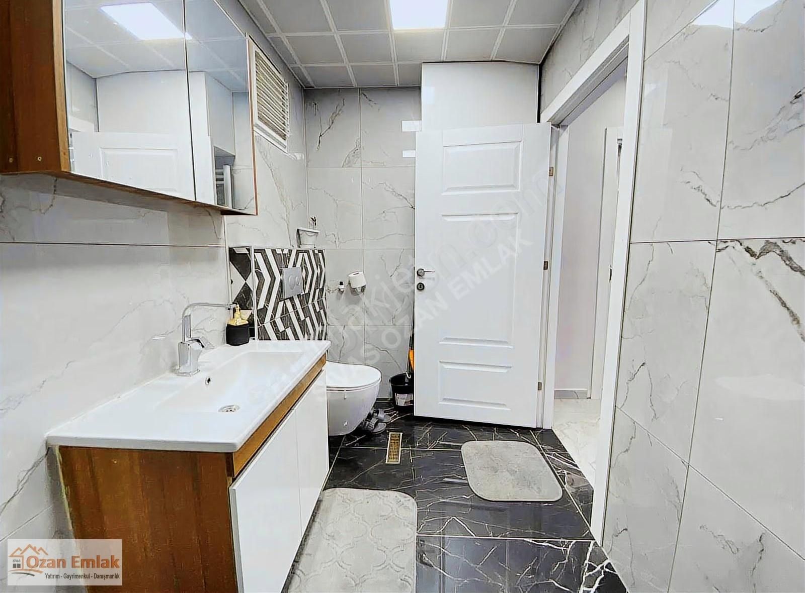 Sivas Ozan Emlak'tan Orhan İş Mrk.'de Satılık 2+1 Ofis & Büro - Görsel 23