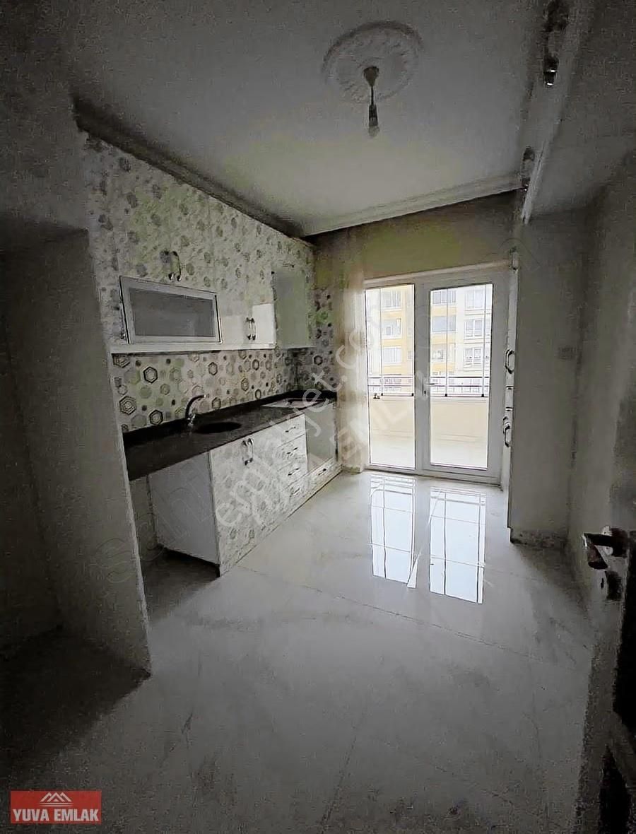 Kayaşehir 15.bölgede Kiralık Daire Metroya 1dk 3+1 Tadilatlı - Görsel 17