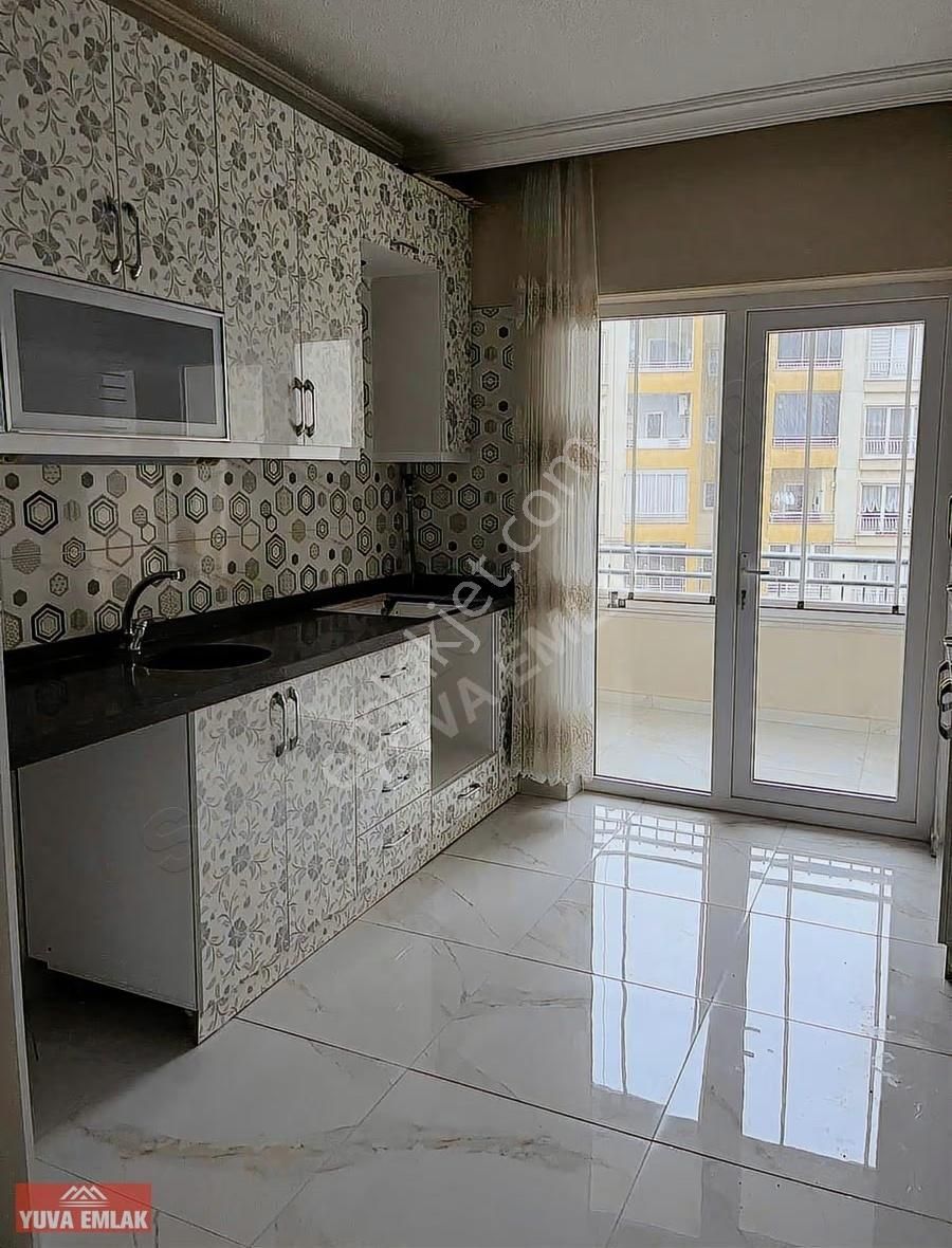 Kayaşehir 15.bölgede Kiralık Daire Metroya 1dk 3+1 Tadilatlı - Görsel 32