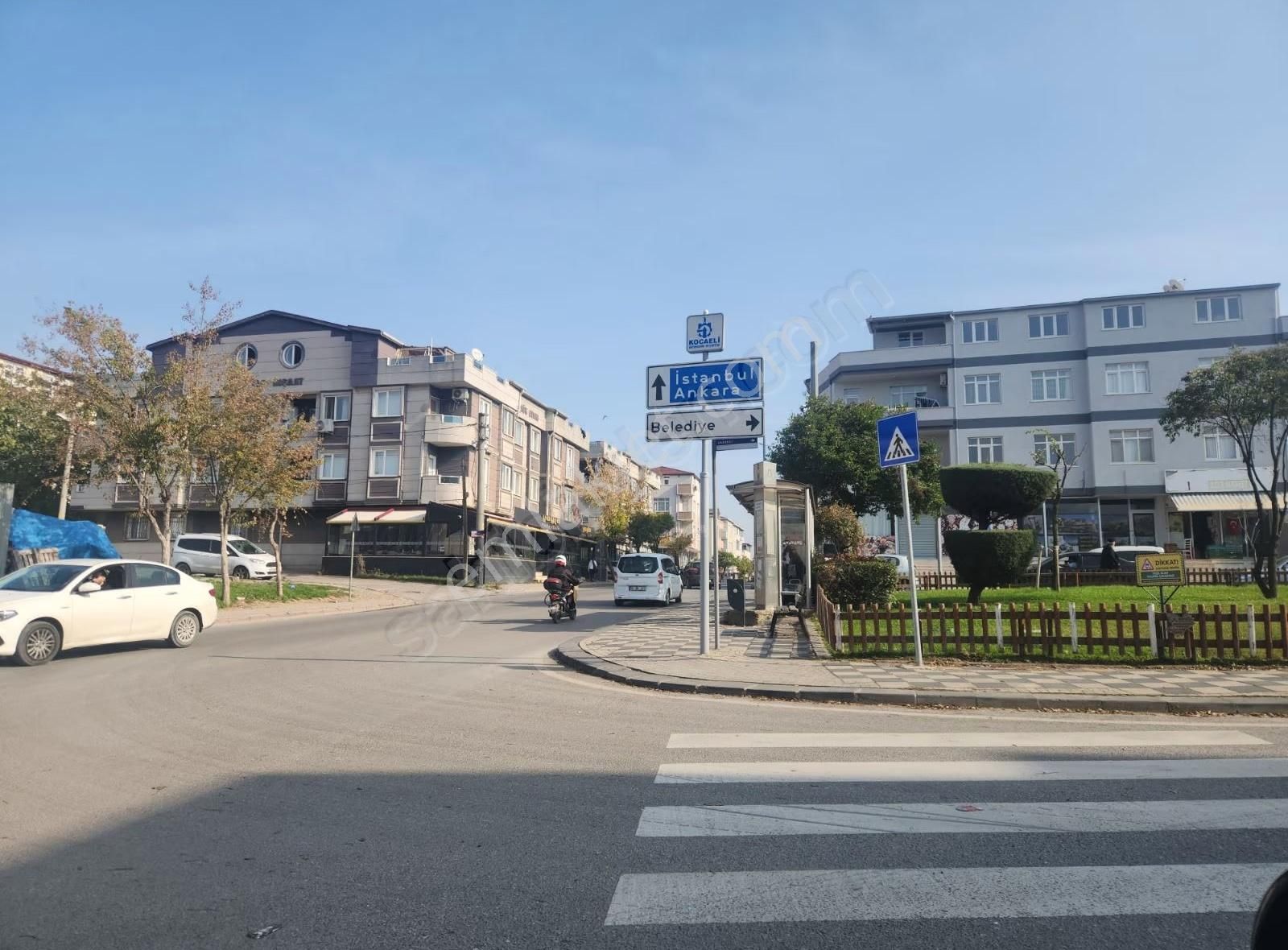 Denız Can Emlak Nenehatunda Caddeüzeri Site Yapımına Uygun Arazi - Görsel 4