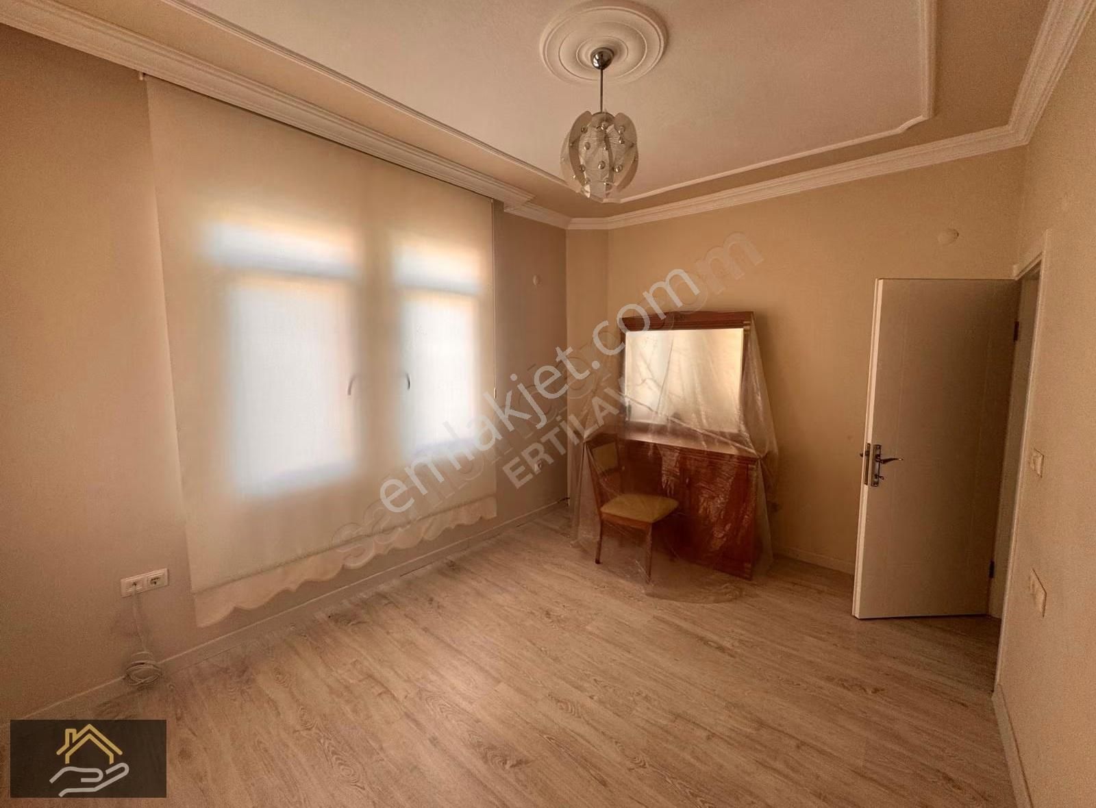 Foça Mahallesinde Satılık 130 M2 Eşyalı 2+1 Daire - Görsel 18