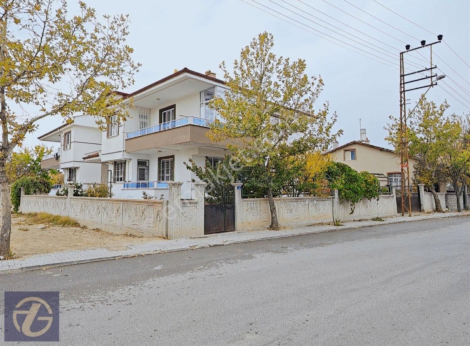 // Bu Fiyata 3+1 Daire Bölgenın En Íyísí //