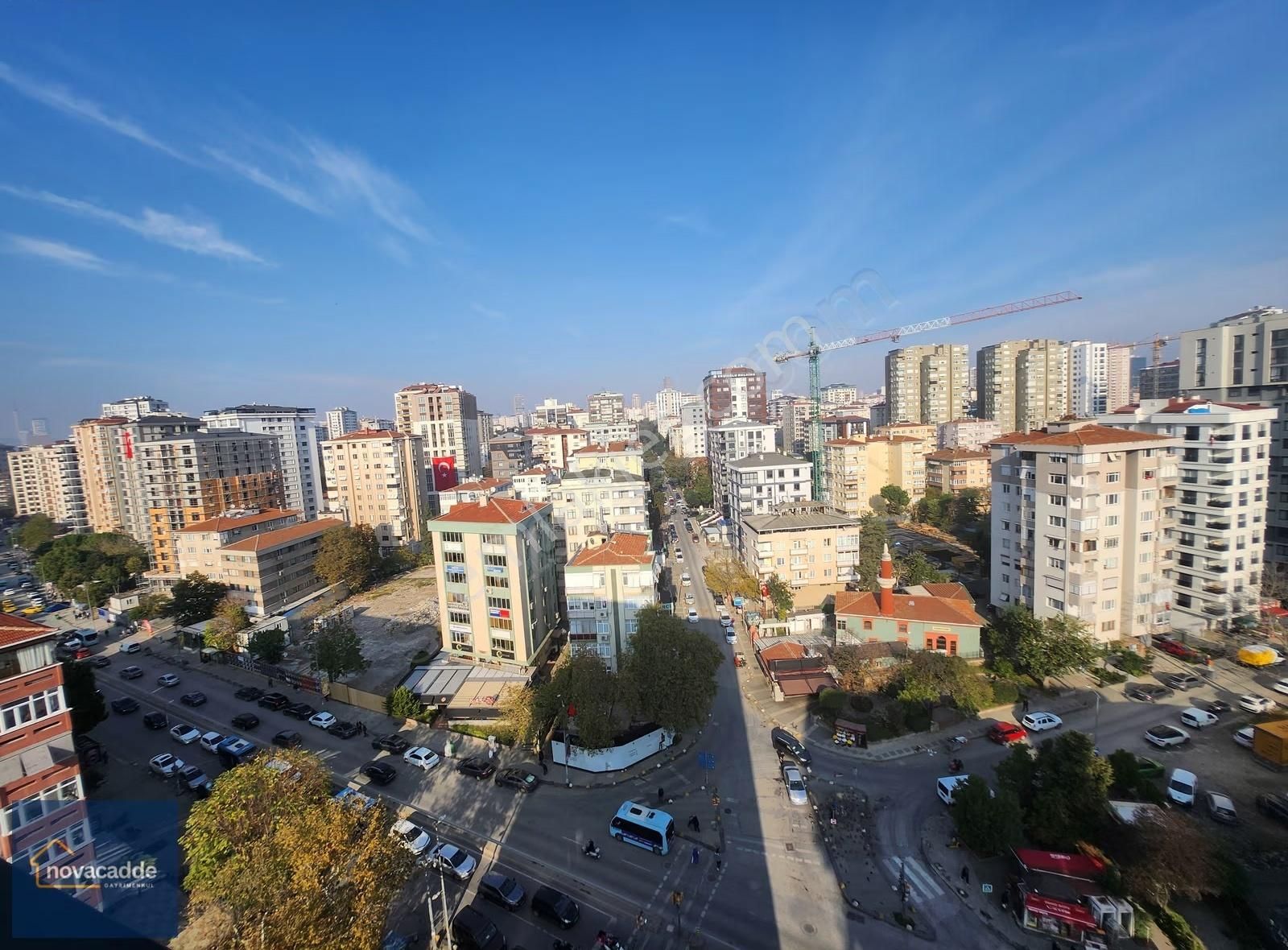 Kazasker Minibüs Cad. Üzeri 8+1 Özel Mimari Dekorlu Dubleks - Görsel 2