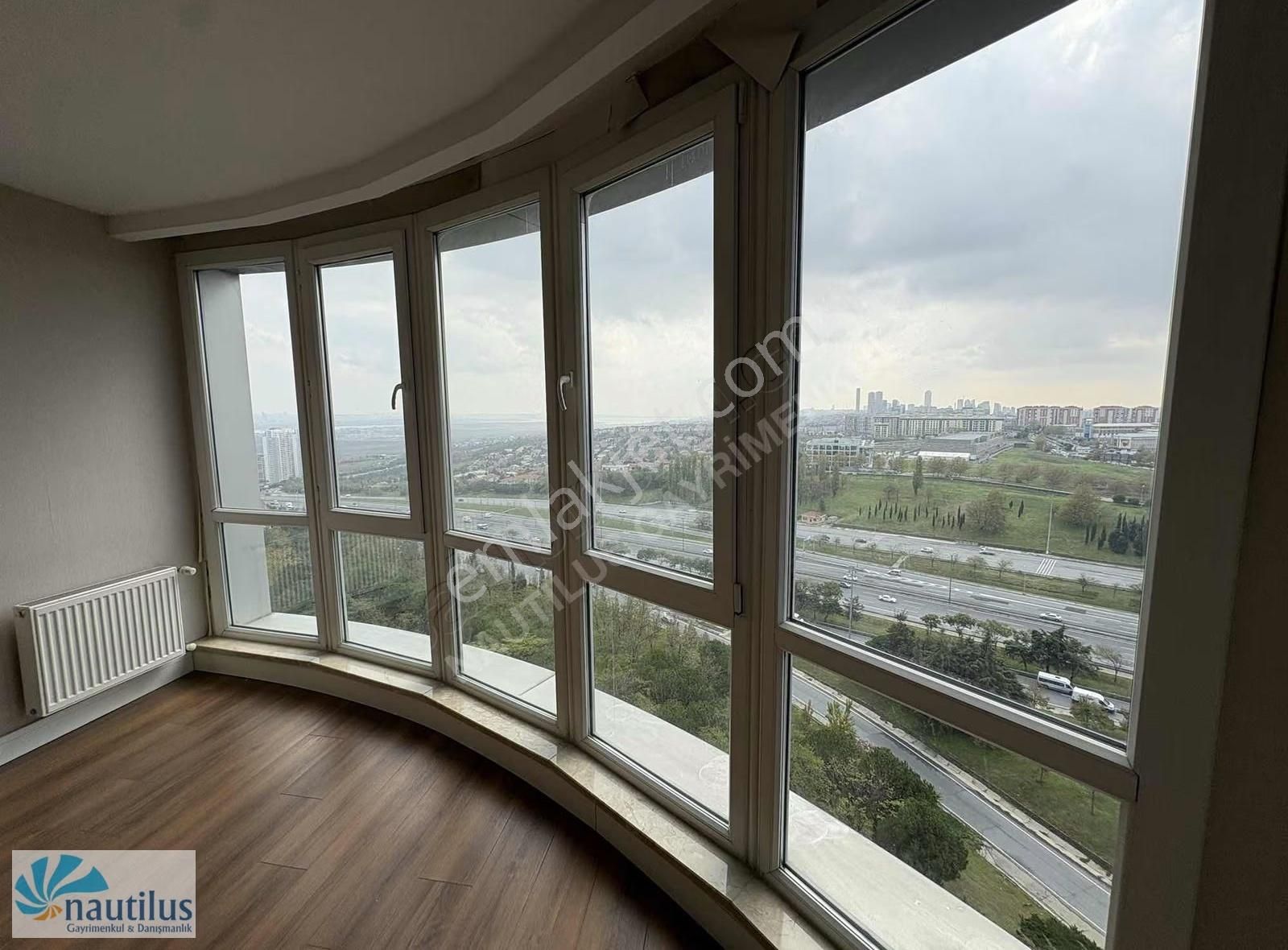 Esenyurt Semerkand Line Sitesi Kiralık 2+1 Göl Deniz Manzaralı - Görsel 2