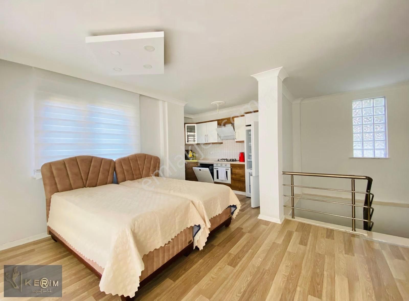 ✅ Küçükkuyu Kiralık 3+1 Havuzlu Sitede Bahçeli Daire - Görsel 2