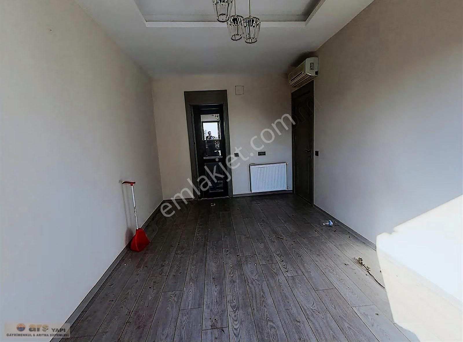 Mersin Mezitli Merkez Mahallesi'nde Satılık 2+1 Daire - Görsel 21