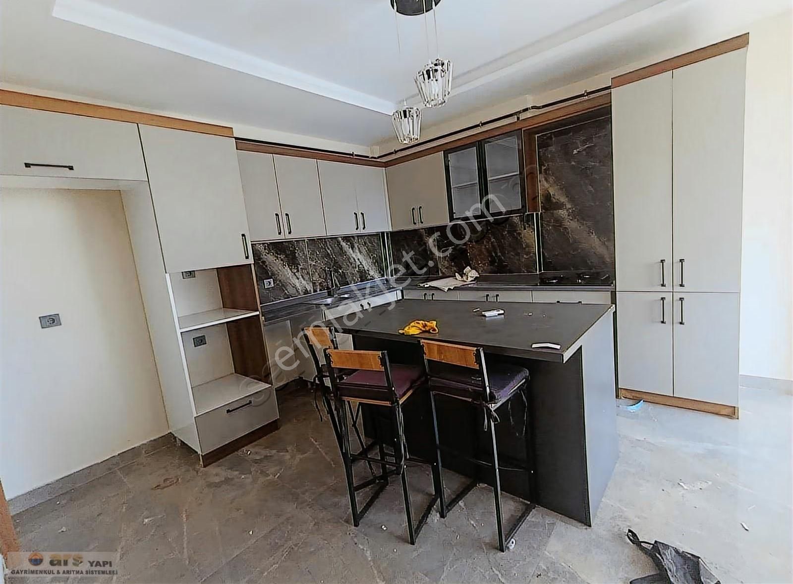 Mersin Mezitli Merkez Mahallesi'nde Satılık 2+1 Daire - Görsel 33