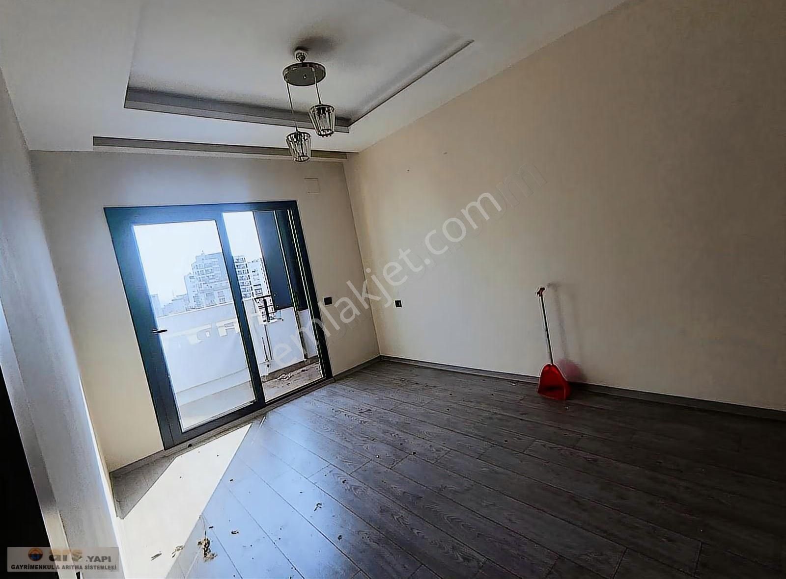 Mersin Mezitli Merkez Mahallesi'nde Satılık 2+1 Daire - Görsel 13