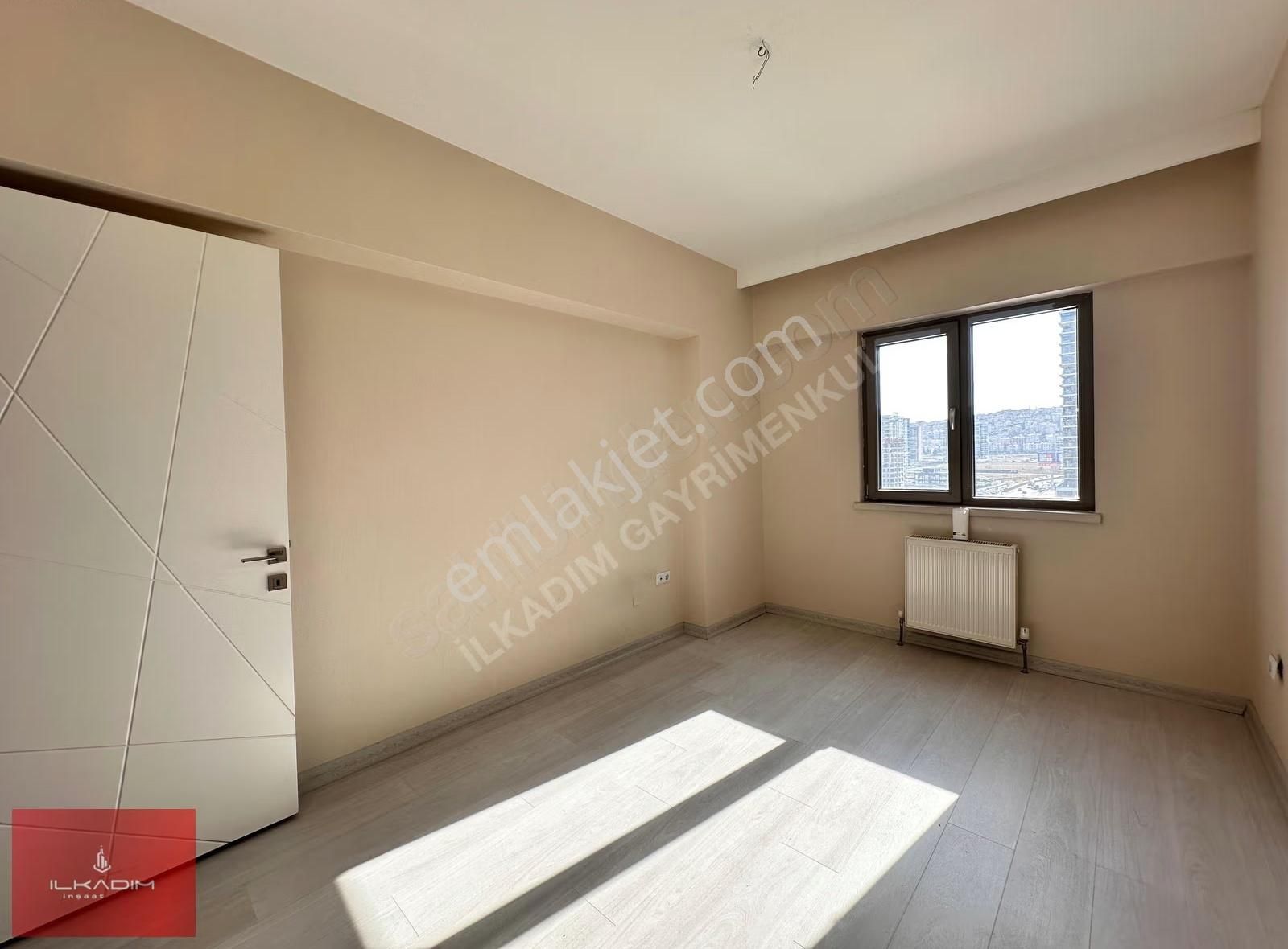 Ovacıkta Bulvar Paraleli Güvenlikli Sitede Güney Cephe 4+1 - Görsel 4