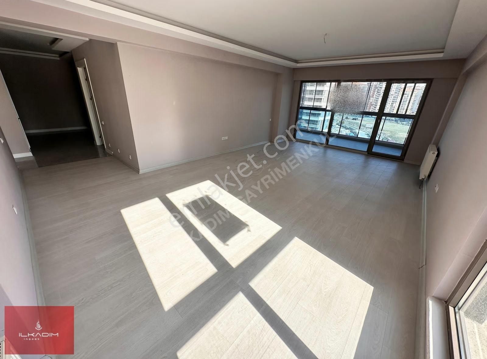 Ovacıkta Bulvar Paraleli Güvenlikli Sitede Güney Cephe 4+1 - Görsel 9