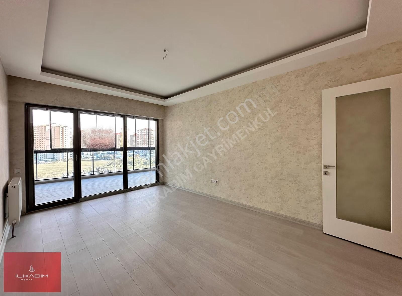 Ovacıkta Bulvar Paraleli Güvenlikli Sitede Güney Cephe 4+1 - Görsel 29