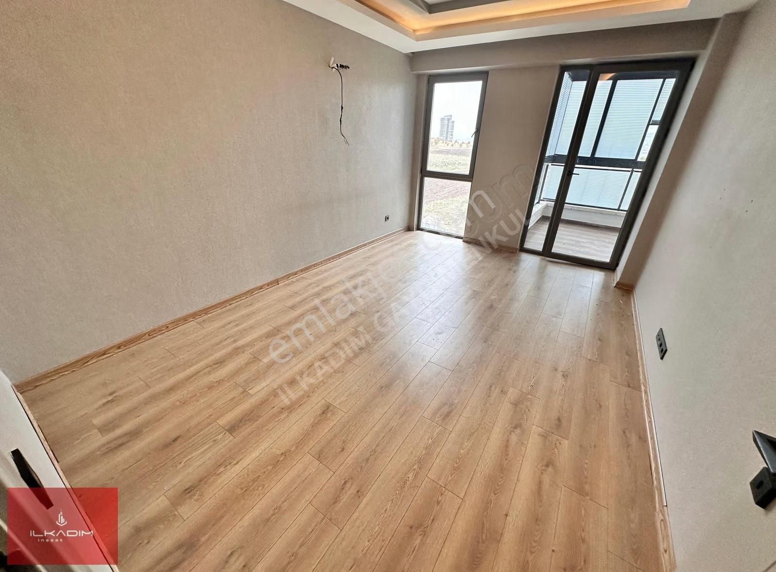 Ovacıkta Yerden Isıtmalı Otel Konseptinde Güvenlikli Sitede 4+1 - Görsel 2