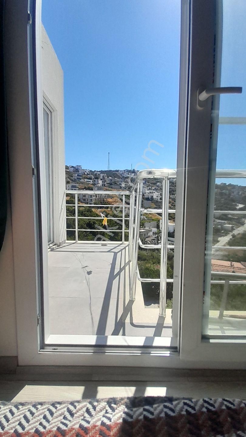 Bodrum Adabükü Deniz Manzaralı 3+1 Tripleks Villa - Görsel 15