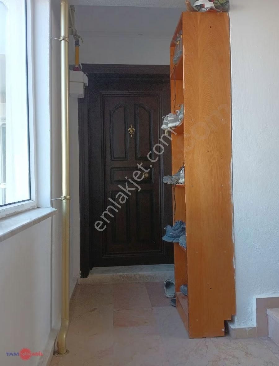 Dikili Barışkent'te Satılık Ayrı Mutfak Çift Balkon 2+1 Daire! - Görsel 16