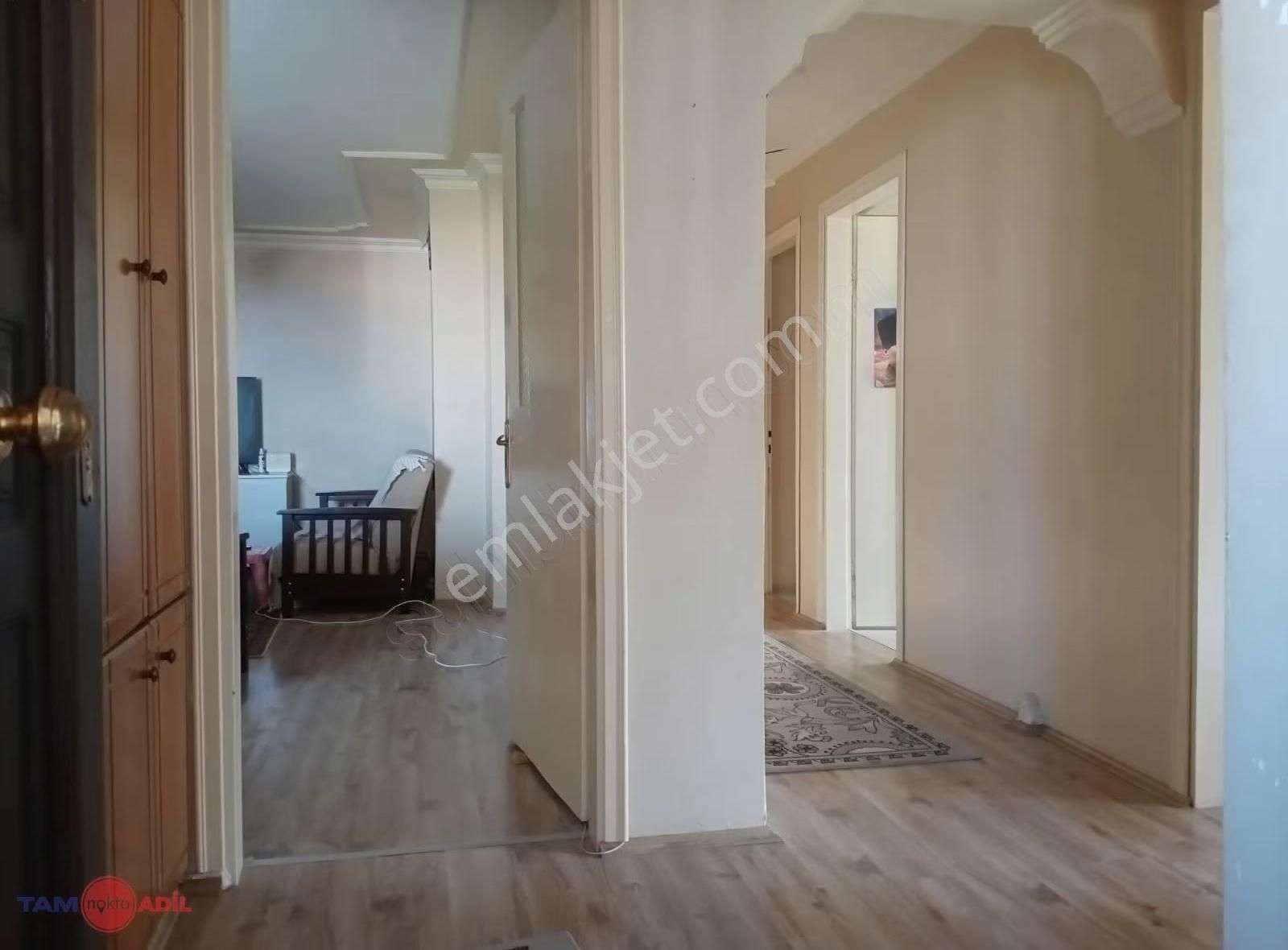 Dikili Barışkent'te Satılık Ayrı Mutfak Çift Balkon 2+1 Daire! - Görsel 19