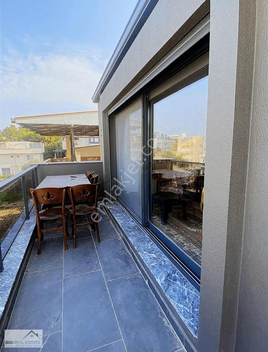 Urla / Kalabak Mah Denize Yürüme Mesafesin' De Tripleks Villa - Görsel 16