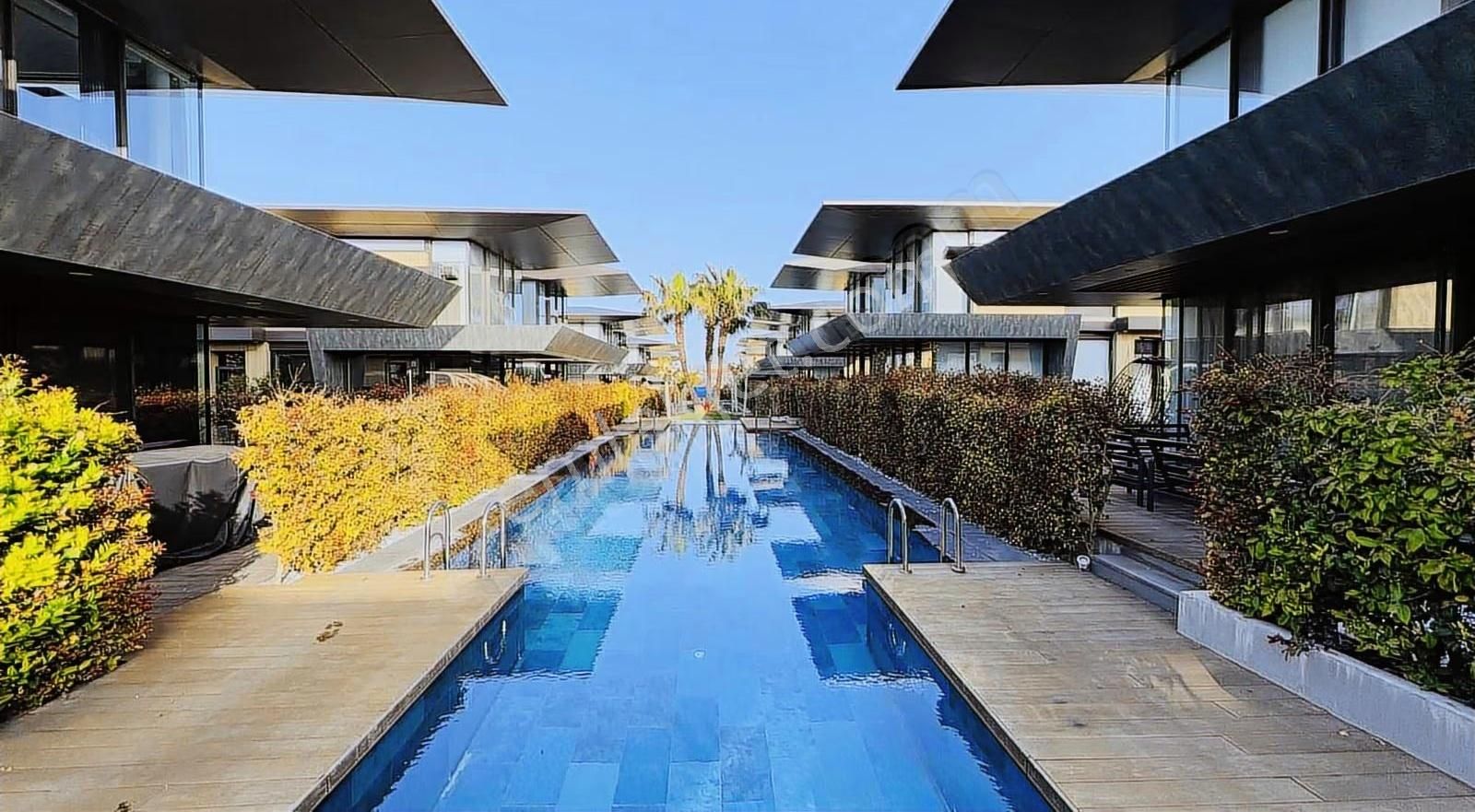 Folkart Ilıcada Denize Yakın Lüks Modern Villa - Görsel 11