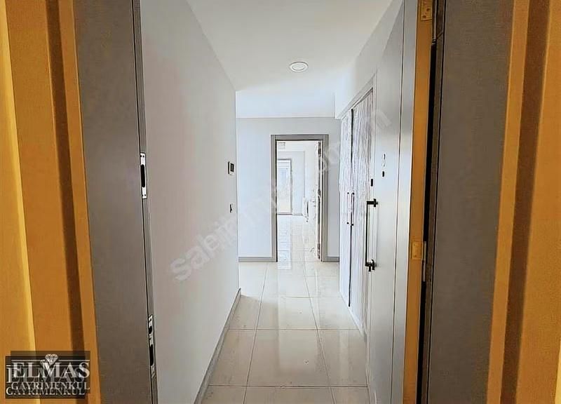 Sakarya Gölbaşı Konaklarında Göl Manzaralı Lüks 3+1 Bahçe Katı - Görsel 3
