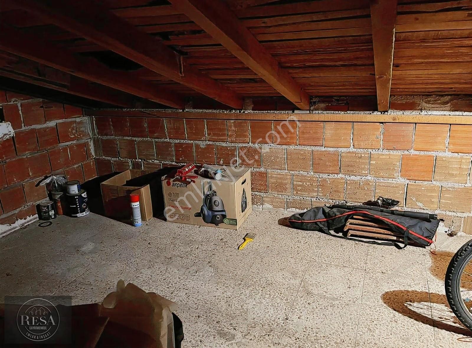 Resa Gayrimenkul'den Cumhuriyet Mh. Denize Sıfır Villa - Görsel 13