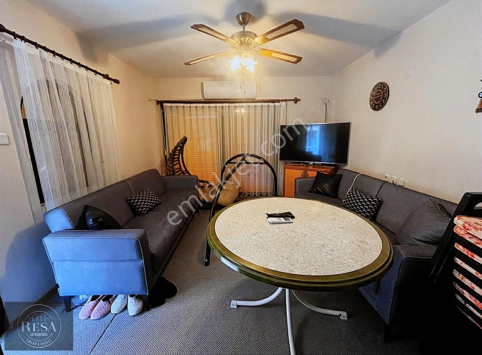 Resa Gayrimenkul'den Cumhuriyet Mh. Denize Sıfır Villa - Görsel 9