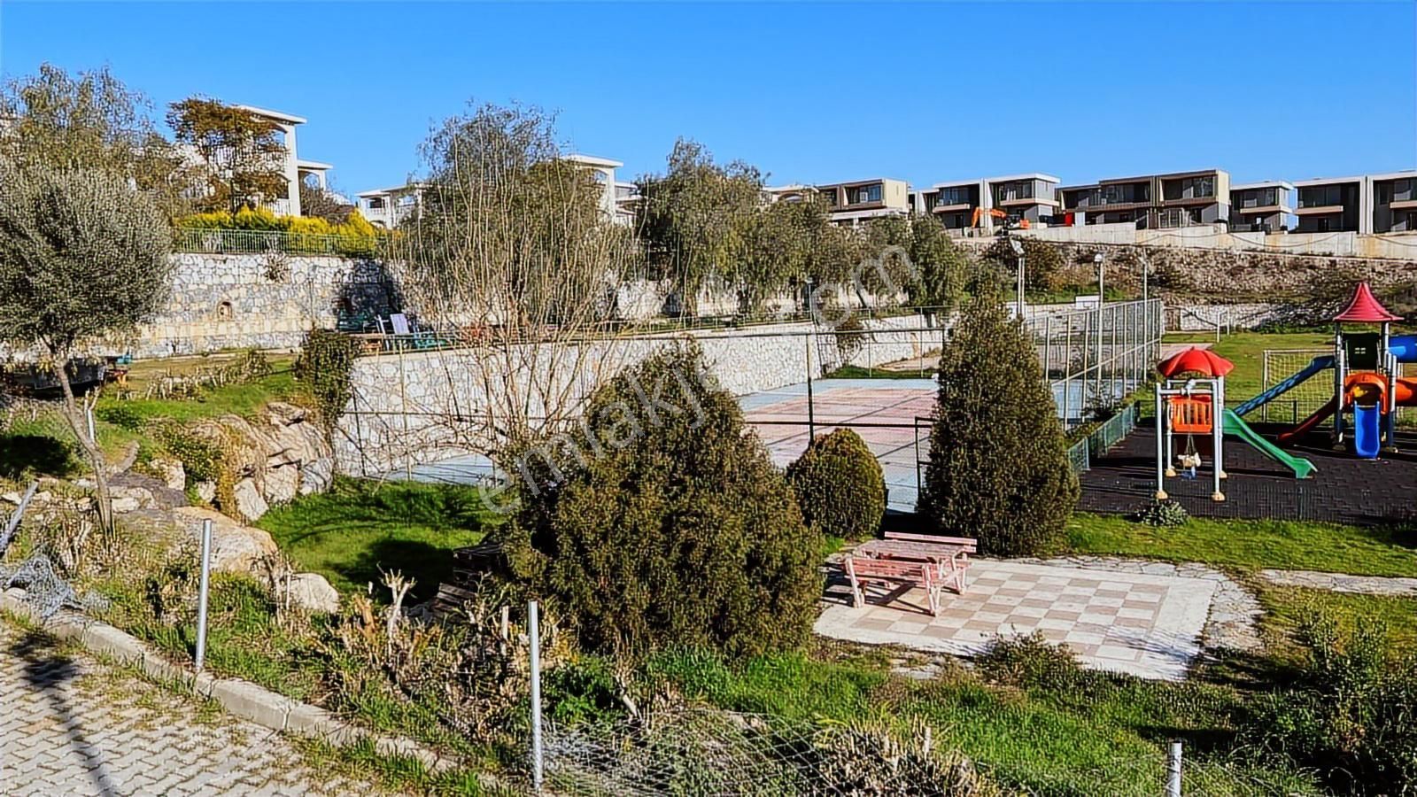 Milas Boğaziçi 2 Banyolu 2+1 Üst Kat Göl Manzaralı Satılık Daire - Görsel 18