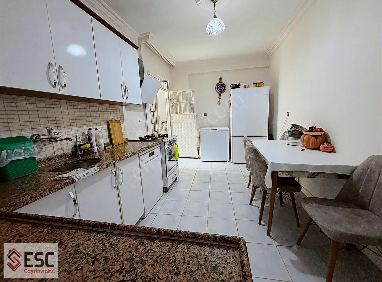 Esc'den Bahçelievlerde Merkezi Konumda 2+1 B.mutfak Esc2257 - Görsel 4