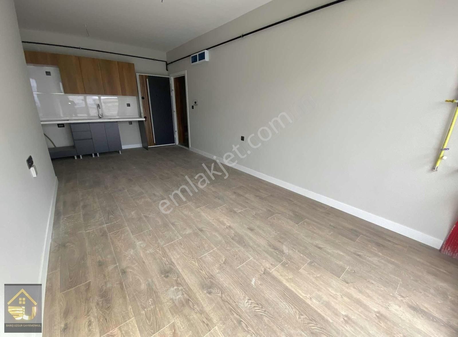 Birlik Mahallesinde Ful Yapılı 1+1 Satılık Sıfır Daire - Görsel 17
