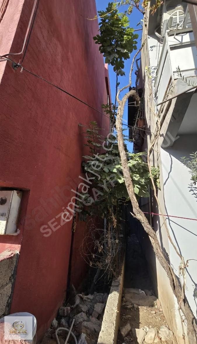 Şakirpaşa Uçakalanında 244 Mt2 Tek Tapu 3 Katlı Bahçeli Garajlı - Görsel 28