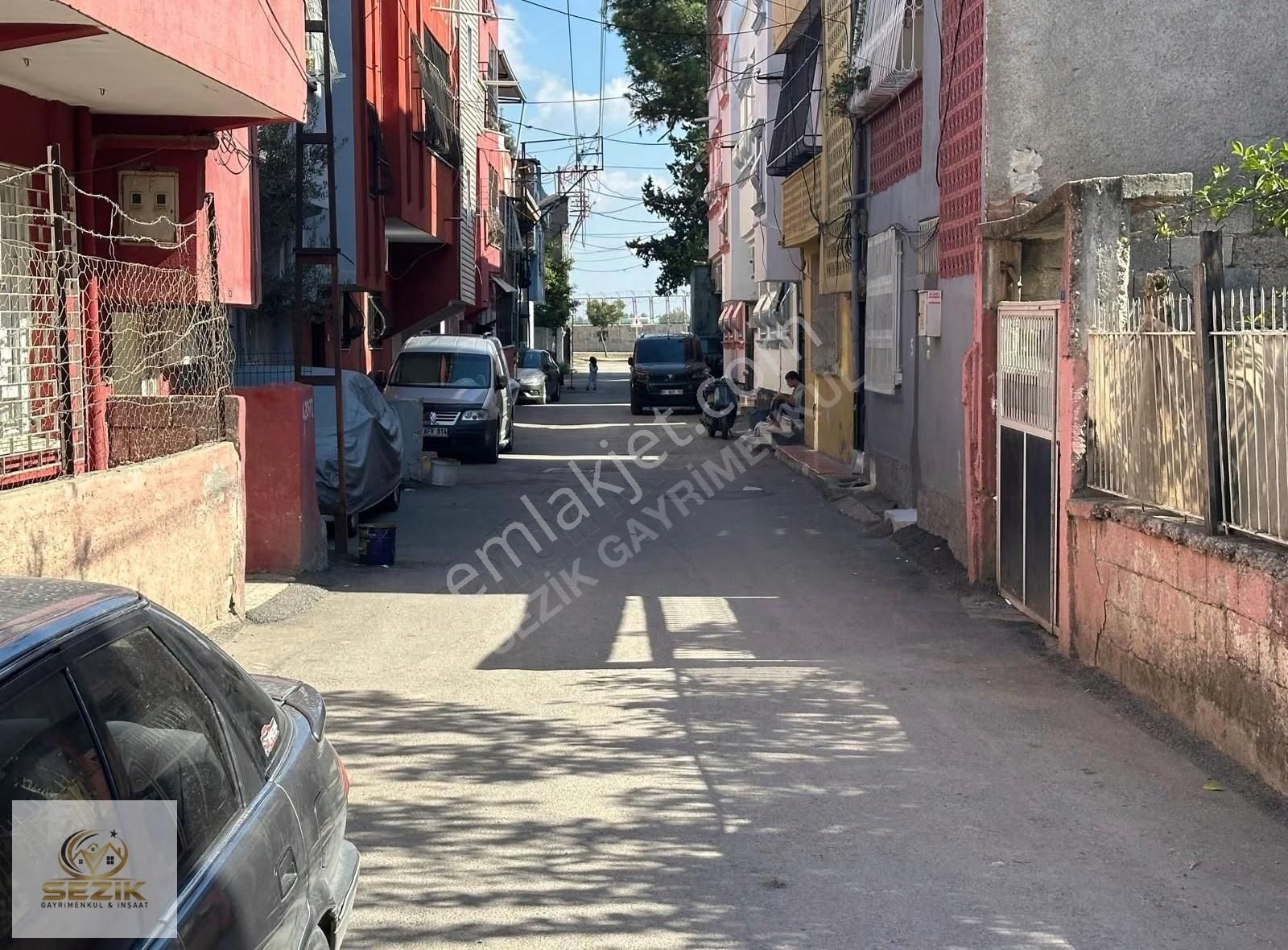 Şakirpaşa Uçakalanında 244 Mt2 Tek Tapu 3 Katlı Bahçeli Garajlı - Görsel 12