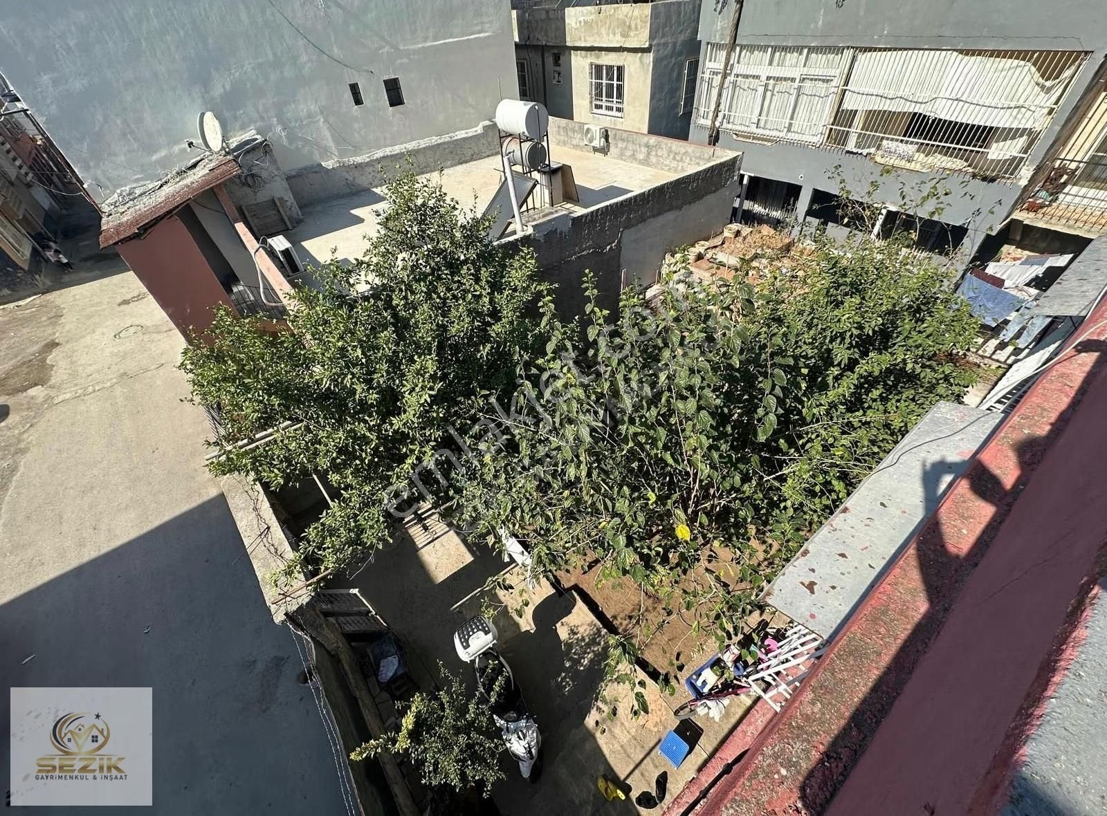 Şakirpaşa Uçakalanında 244 Mt2 Tek Tapu 3 Katlı Bahçeli Garajlı - Görsel 14