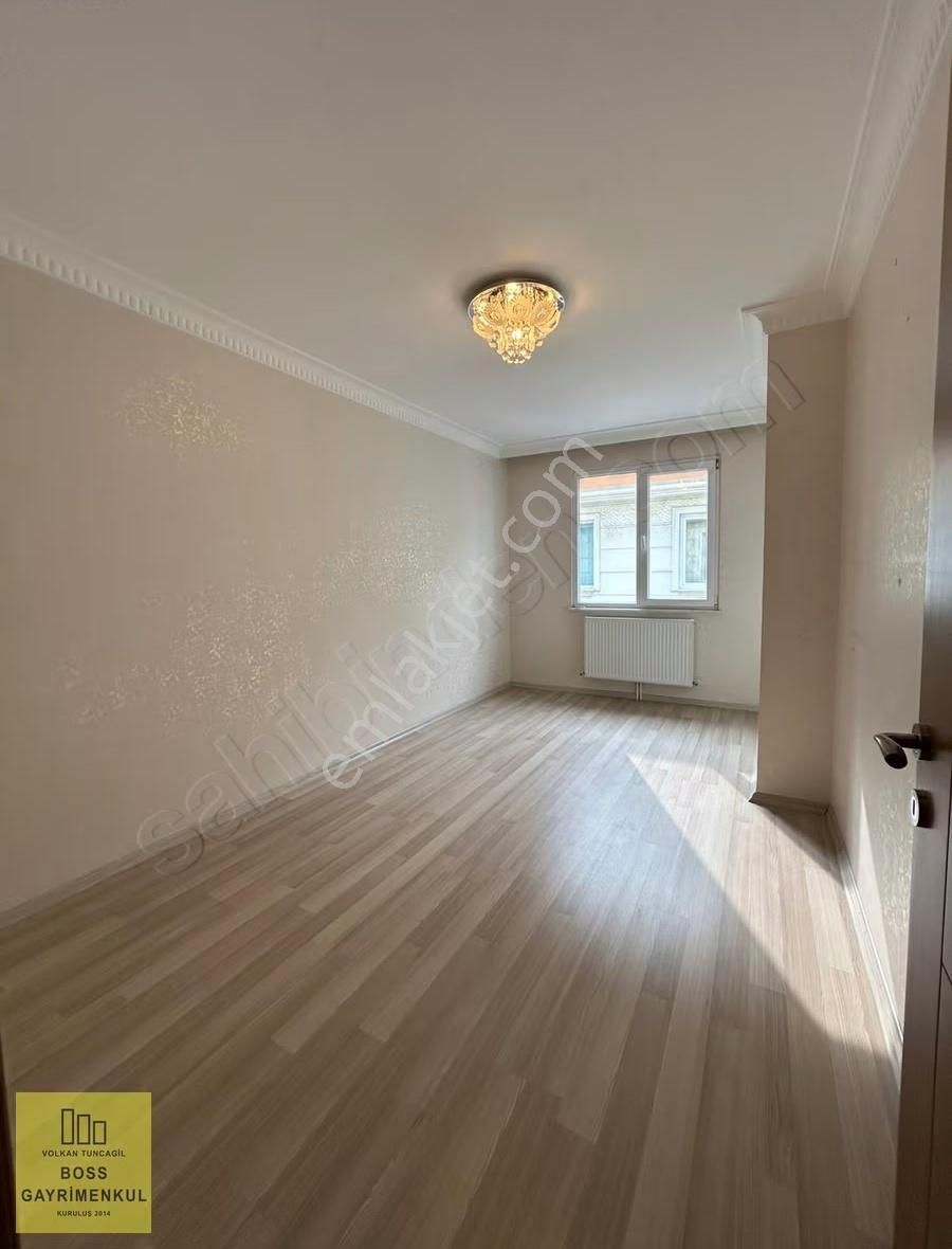 Metrobüse Yürüme 10 Dkk Kapalı Otoparklı Kiralık 4+2 Dubleks - Görsel 16