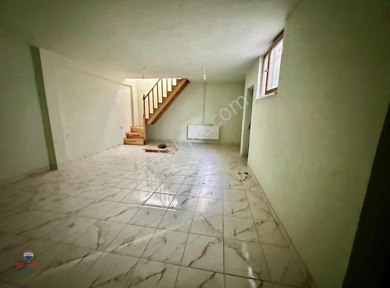 Sancaktepe Abdurrahmangazı De Sıteler Bölgesınde Kıralık Dükkan - Görsel 12