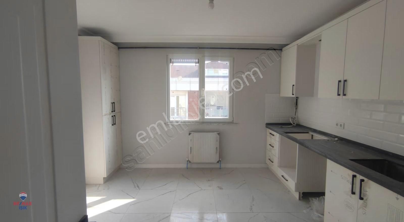 Meclis Mahallesi'nde Sıfır, Çok Geniş, Mükemmel Dubleks Daire - Görsel 5