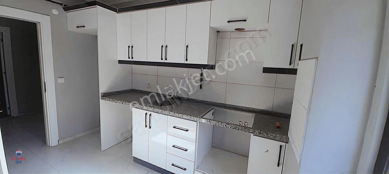 Abdurrahmangazi Mahallesinde Sıfır 3+1 Daire - Görsel 23