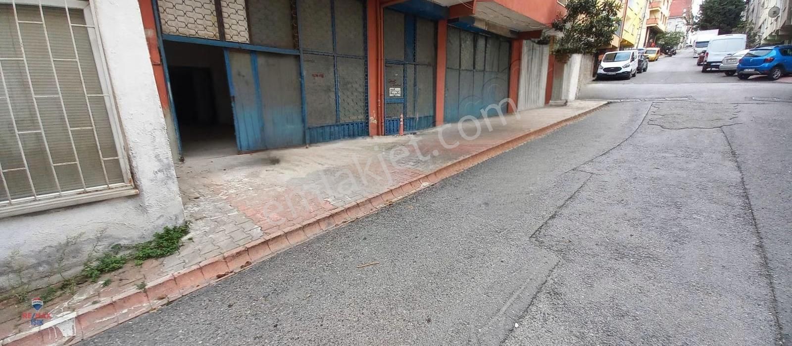 Yedpa'ya Yakın Önüne Araç Yanaşır 250 M² Tek Parça Düz Giriş - Görsel 3