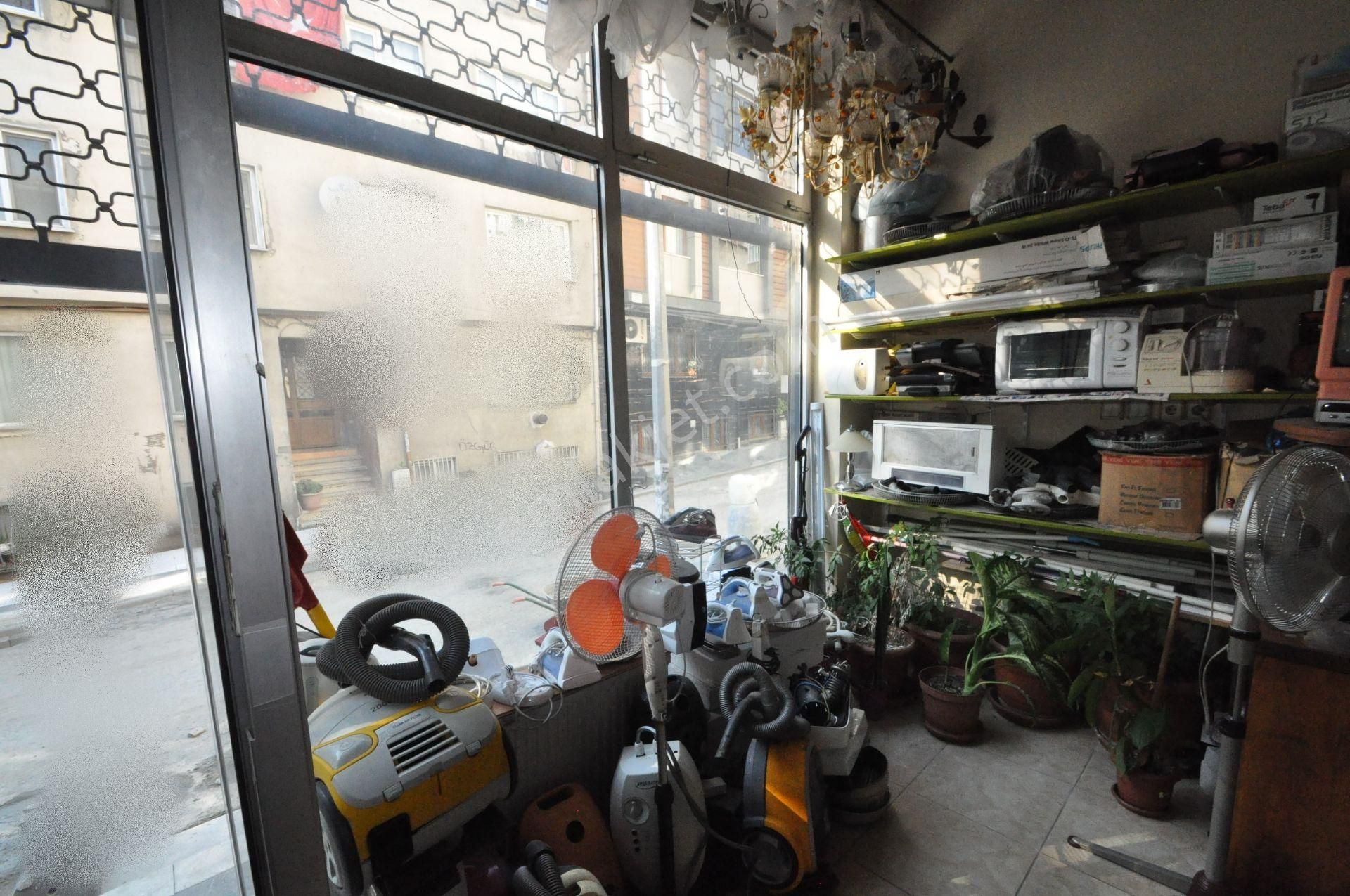 Bayrampaşa Muratpaşa Kaçmaz'dan Satılık 40m2 Yüksek Giriş Reklamı Güçlü Dükkan&mağaza - Görsel 2